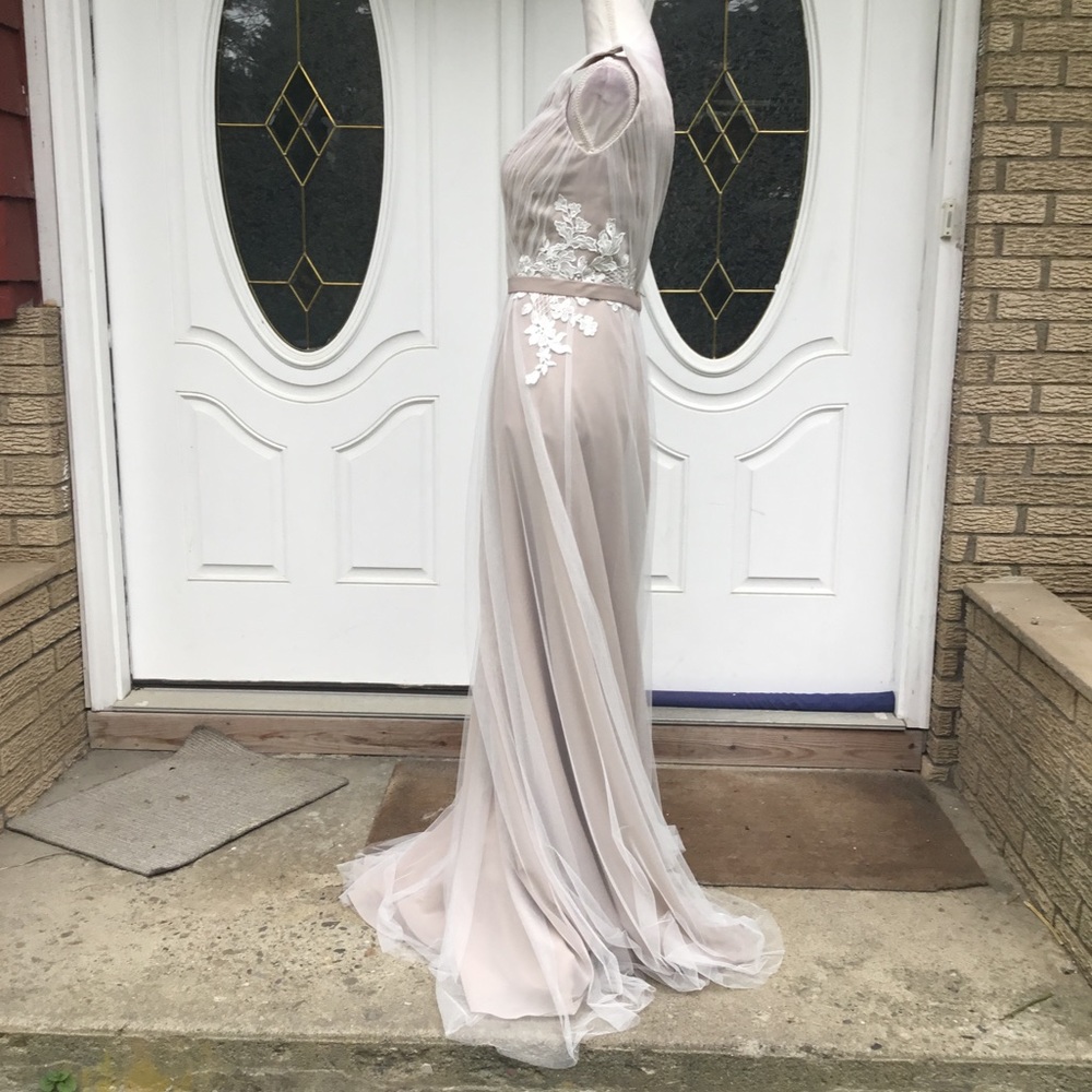 KLEINFELD BRAND NEW mesh dress! - Picture 5 of 9